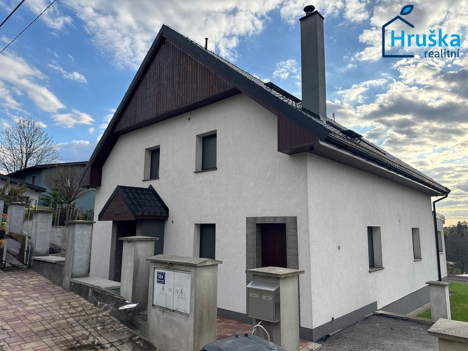 Prodej domu 300 m² - foto 1