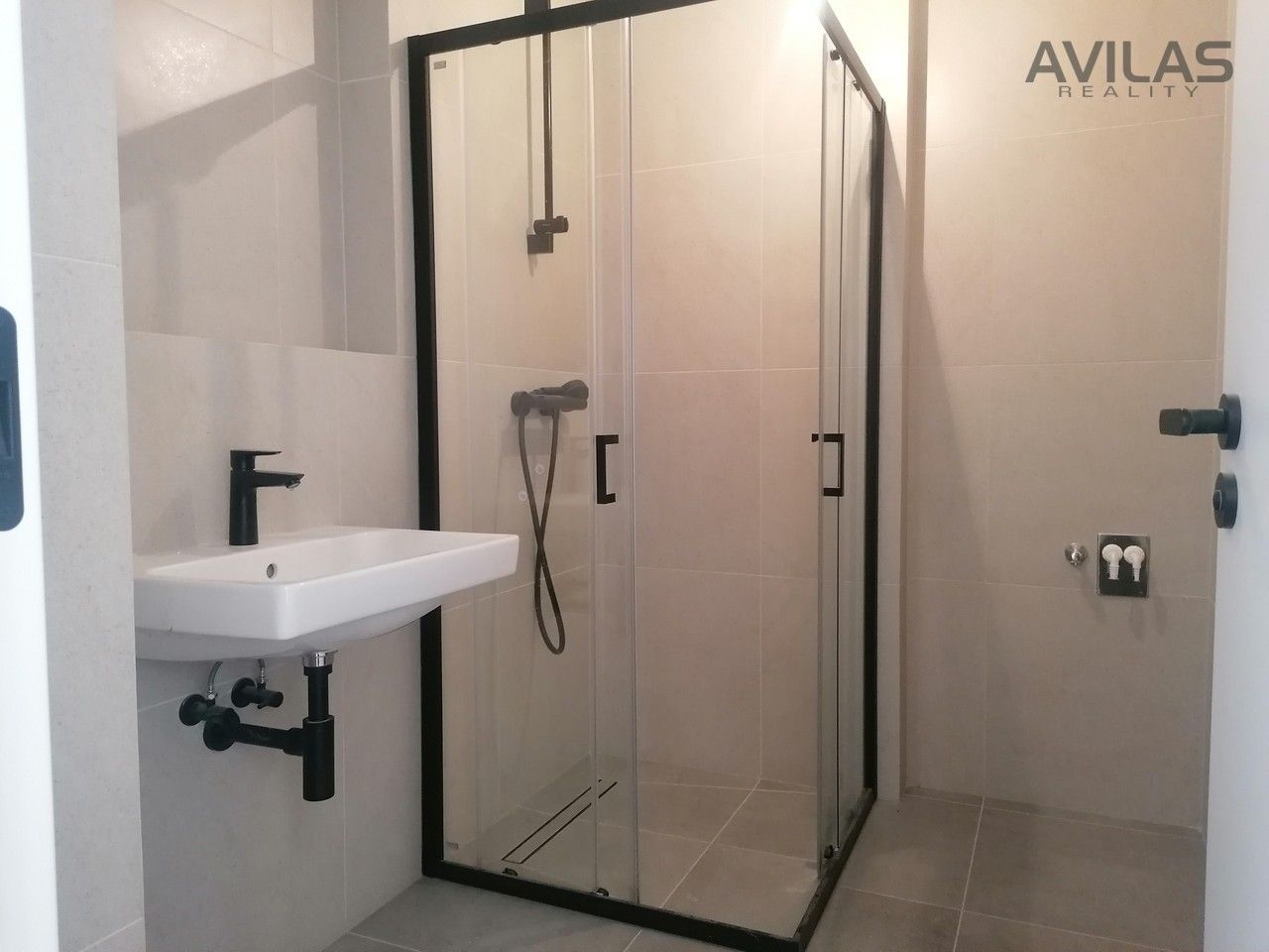 Pronájem bytu 2+kk 57 m² - foto 4