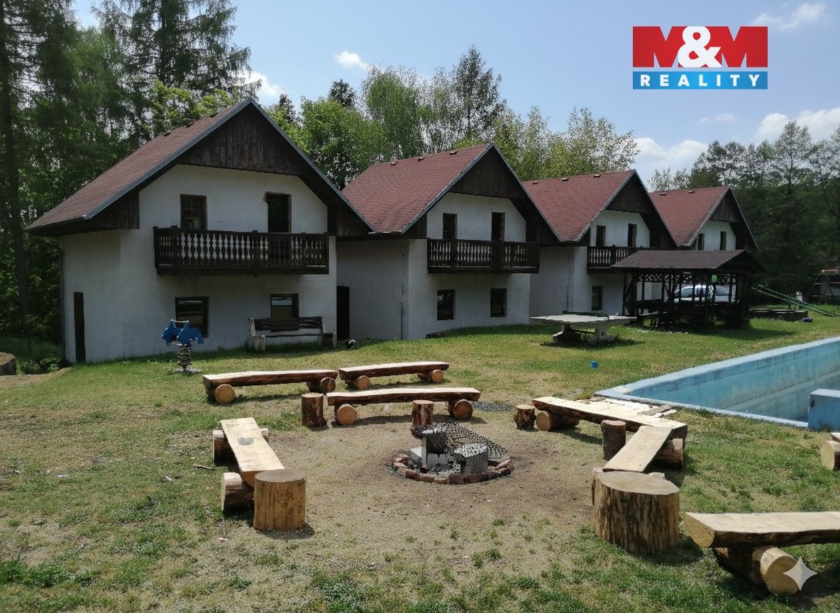 Prodej komerčního prostoru 850 m² - foto 2