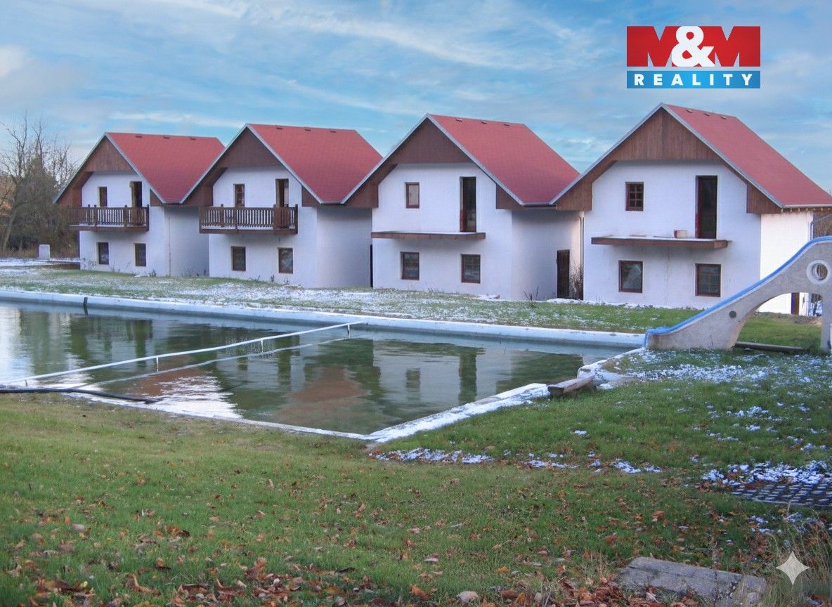 Prodej komerčního prostoru 850 m² - foto 4