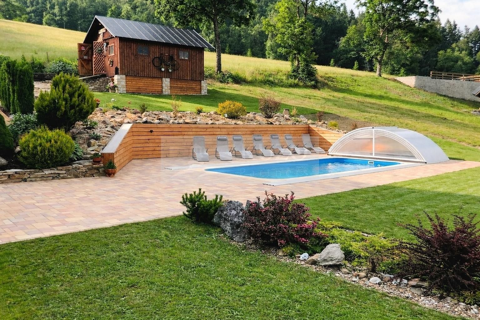 Prodej komerčního prostoru 345 m² - foto 3