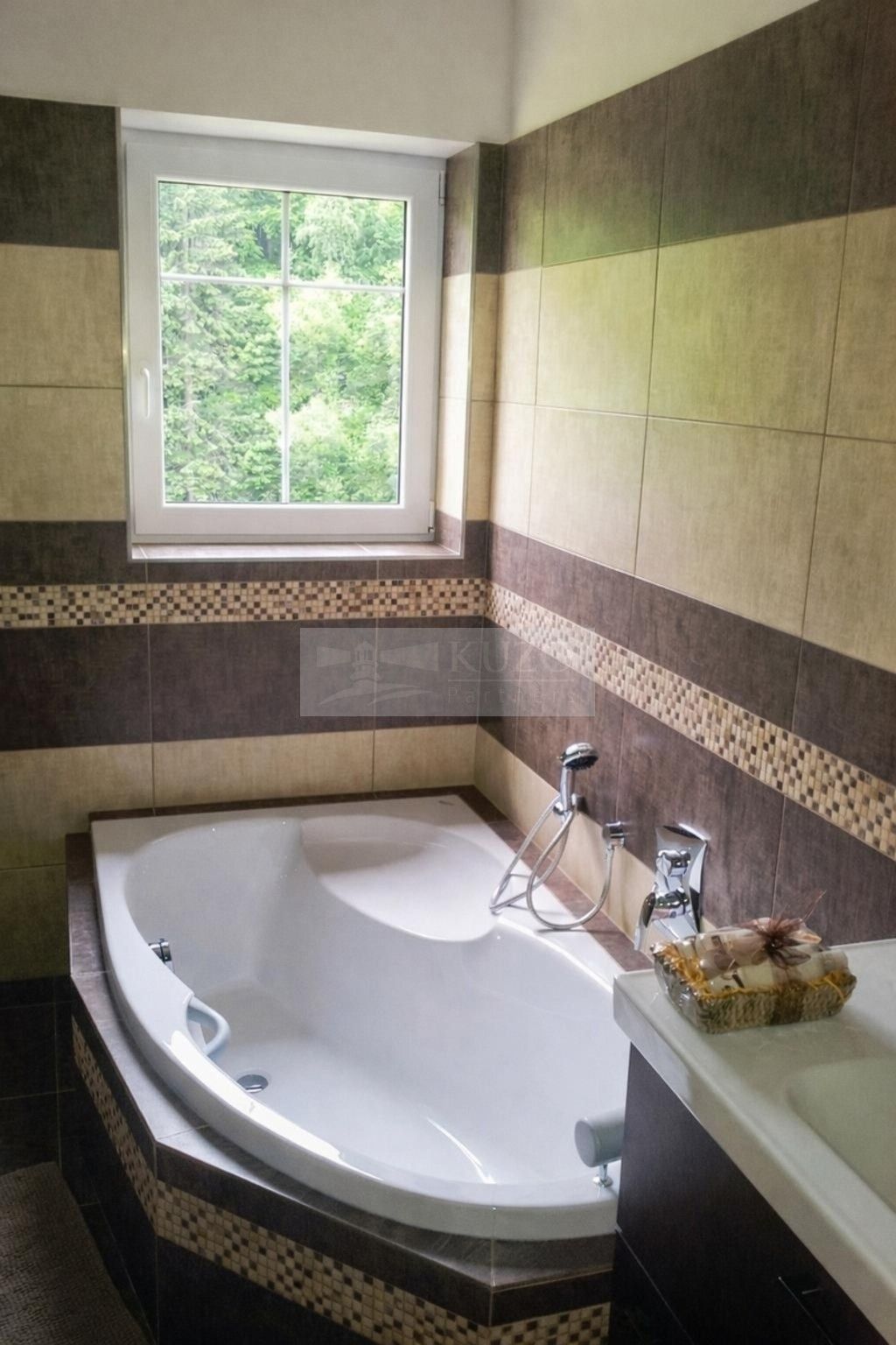 Prodej komerčního prostoru 345 m² - foto 25