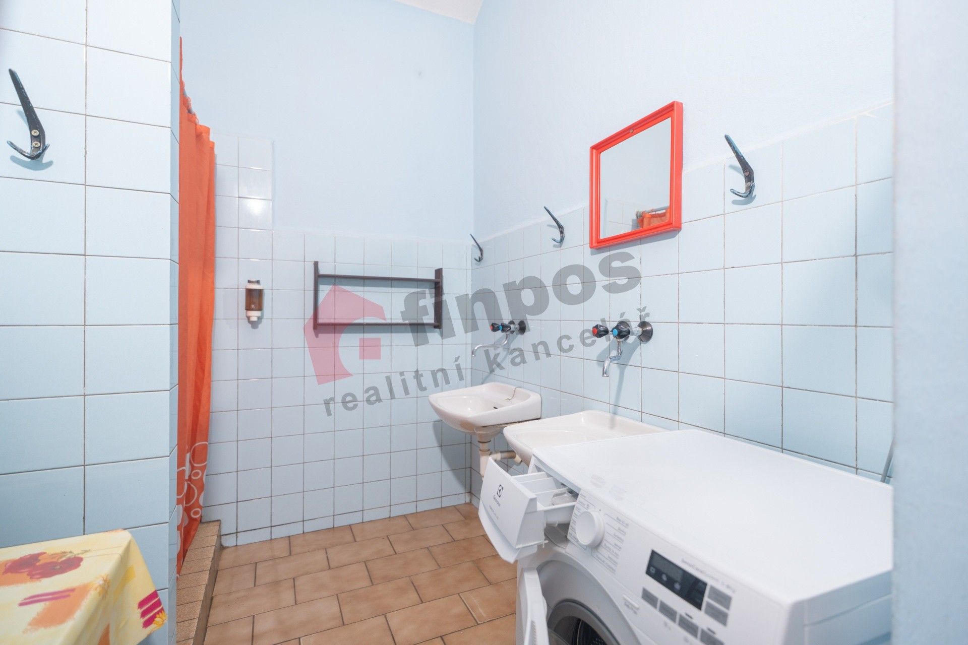 Prodej komerčního prostoru 370 m² - foto 15