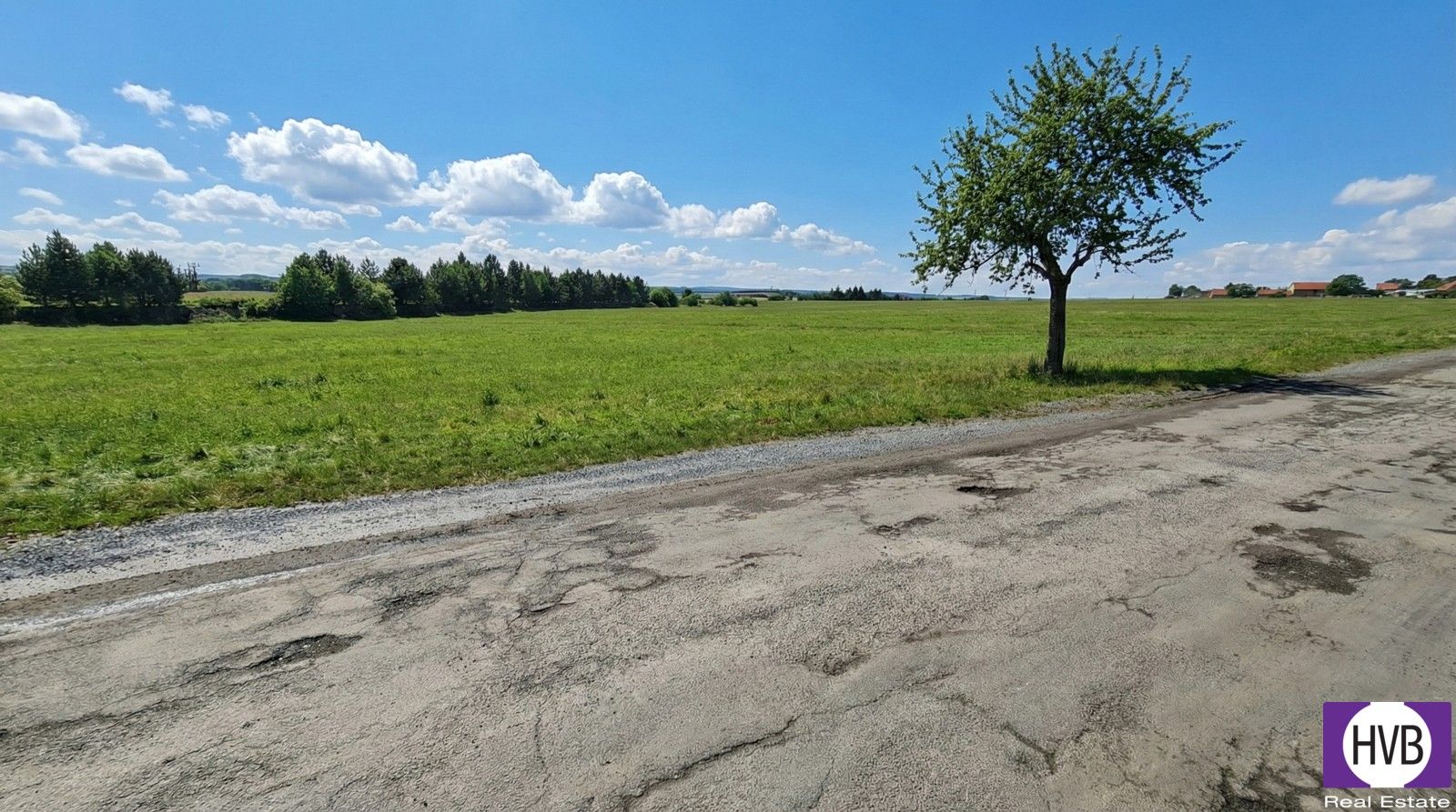 Prodej pozemku 6493 m² - foto 1