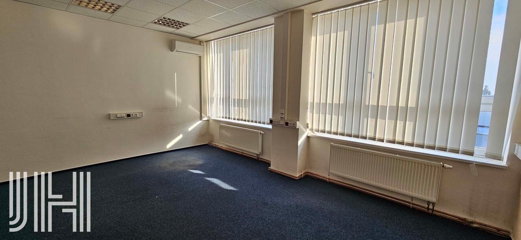 Pronájem komerčního prostoru 375 m² - foto 5