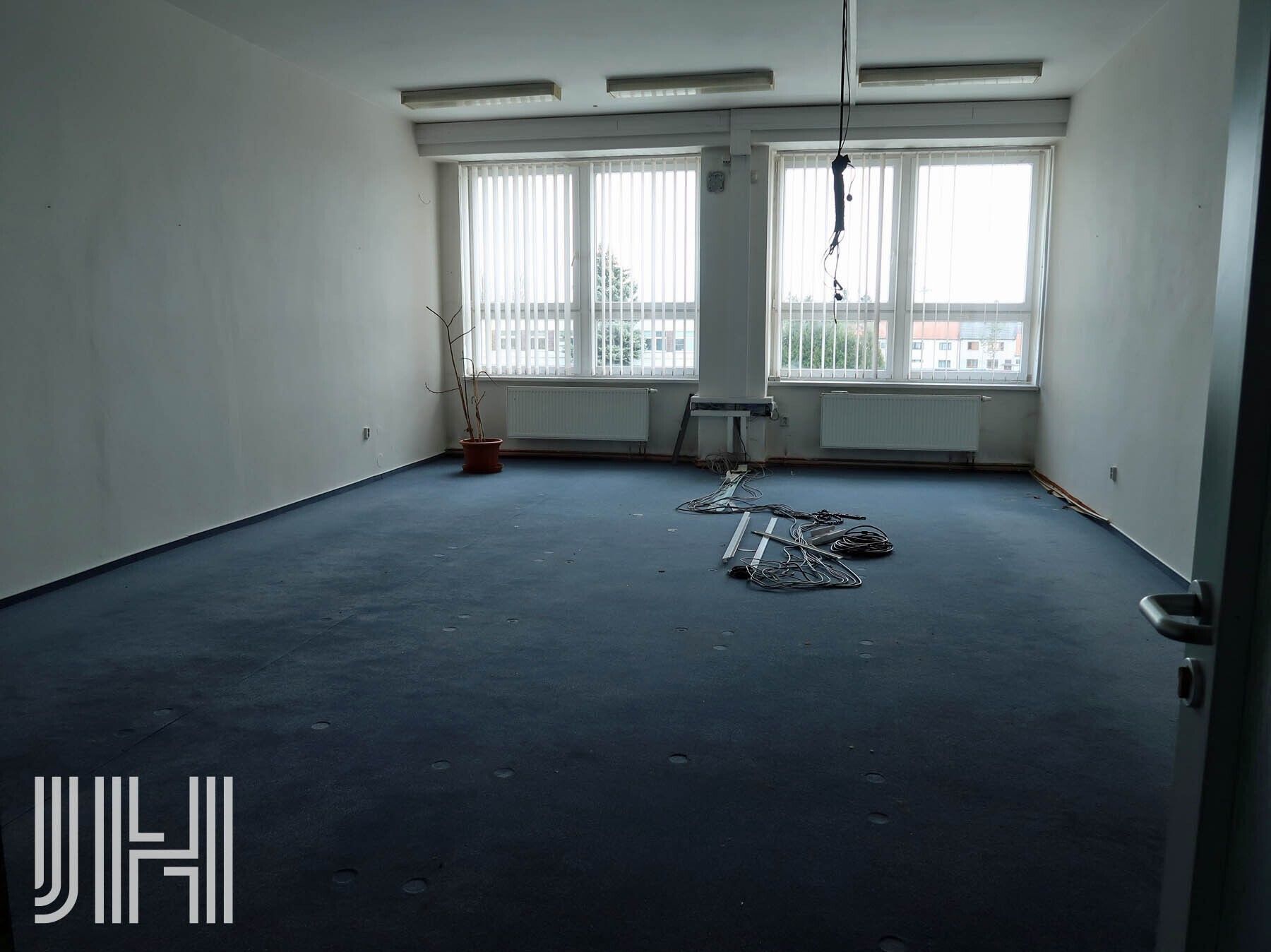 Pronájem komerčního prostoru 375 m² - foto 13