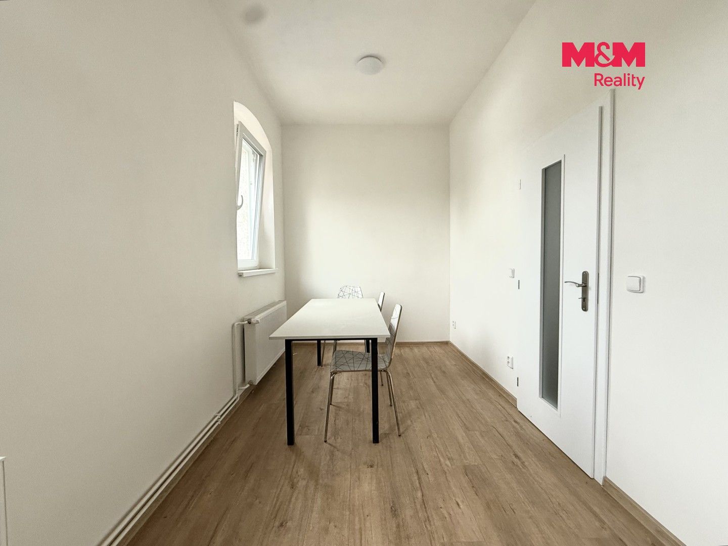 Pronájem bytu 1+1 55 m² - foto 4