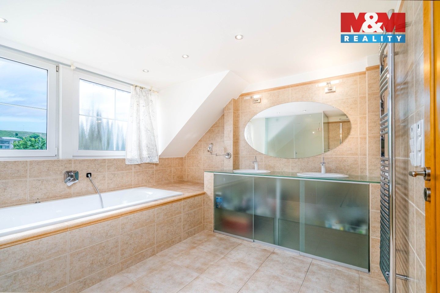 Prodej domu 262 m² - foto 5