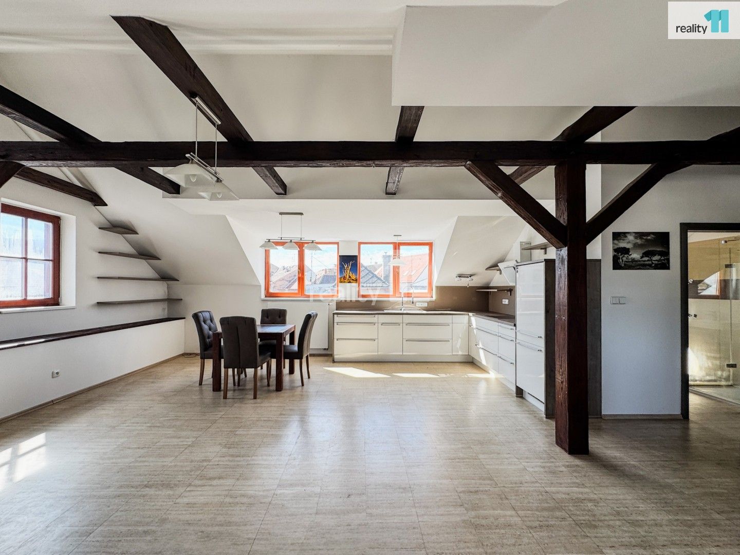Prodej nemovitosti 541 m² - foto 2