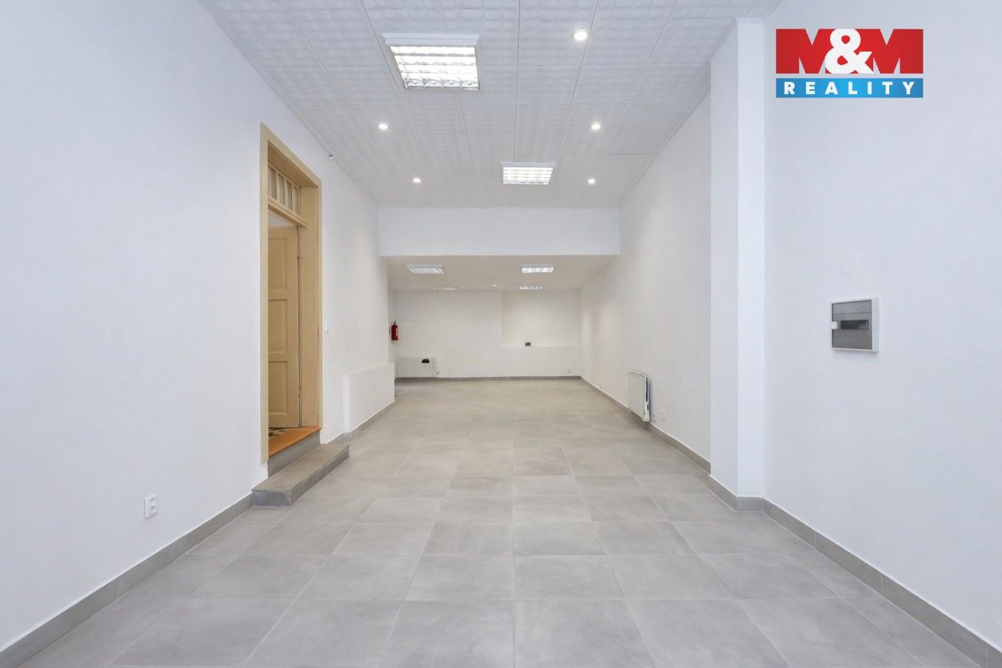 Pronájem komerčního prostoru 61 m² - foto 2