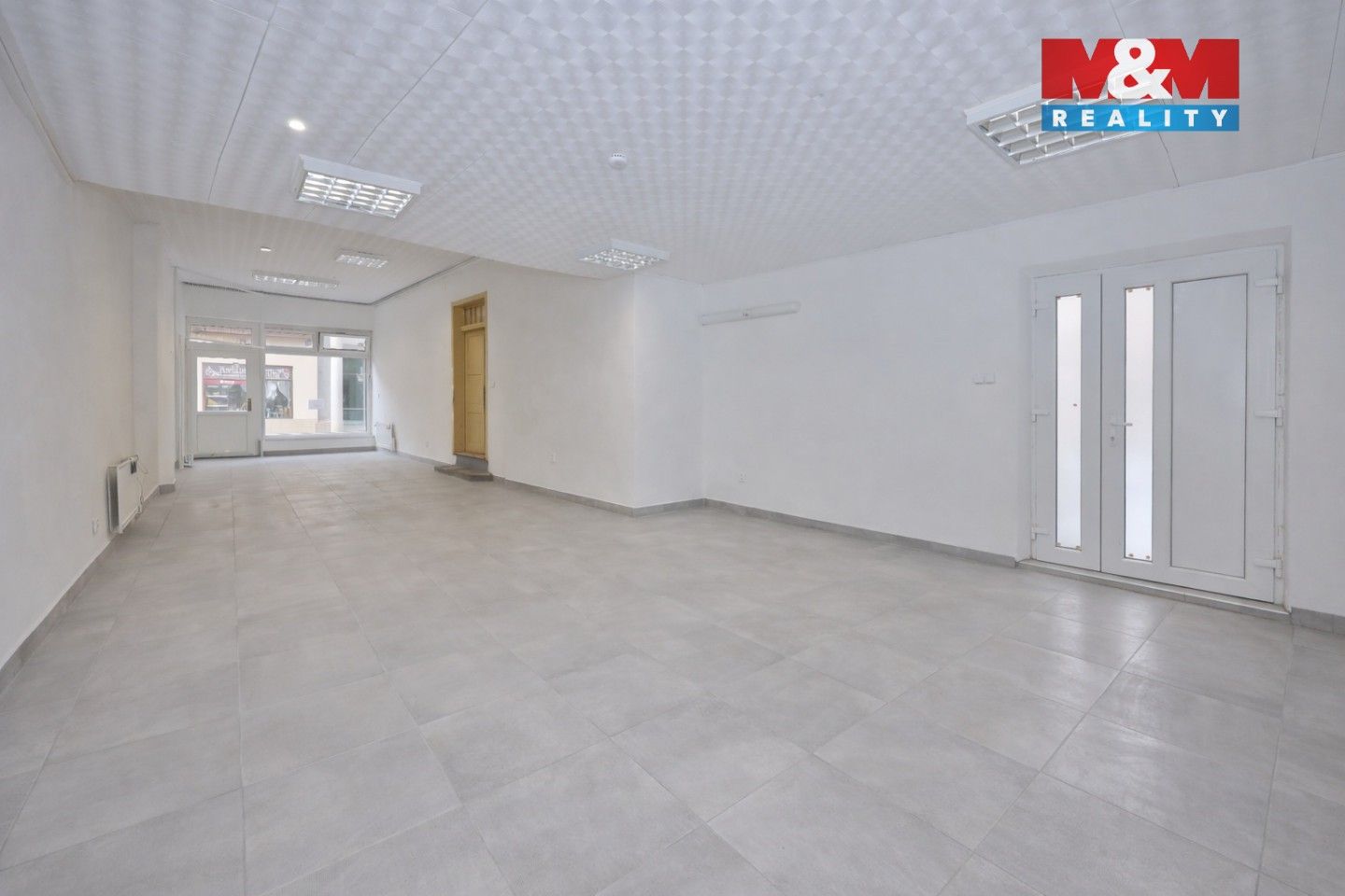 Pronájem komerčního prostoru 61 m² - foto 4