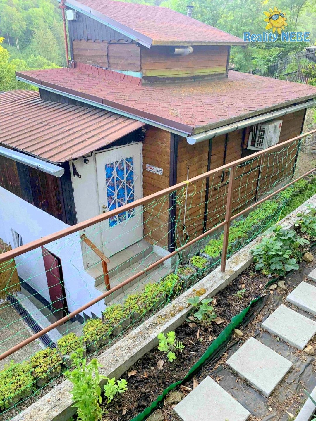 Prodej domu 100 m² - foto 1