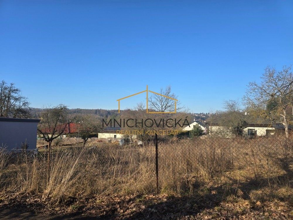 Prodej pozemku 1059 m² - foto 1