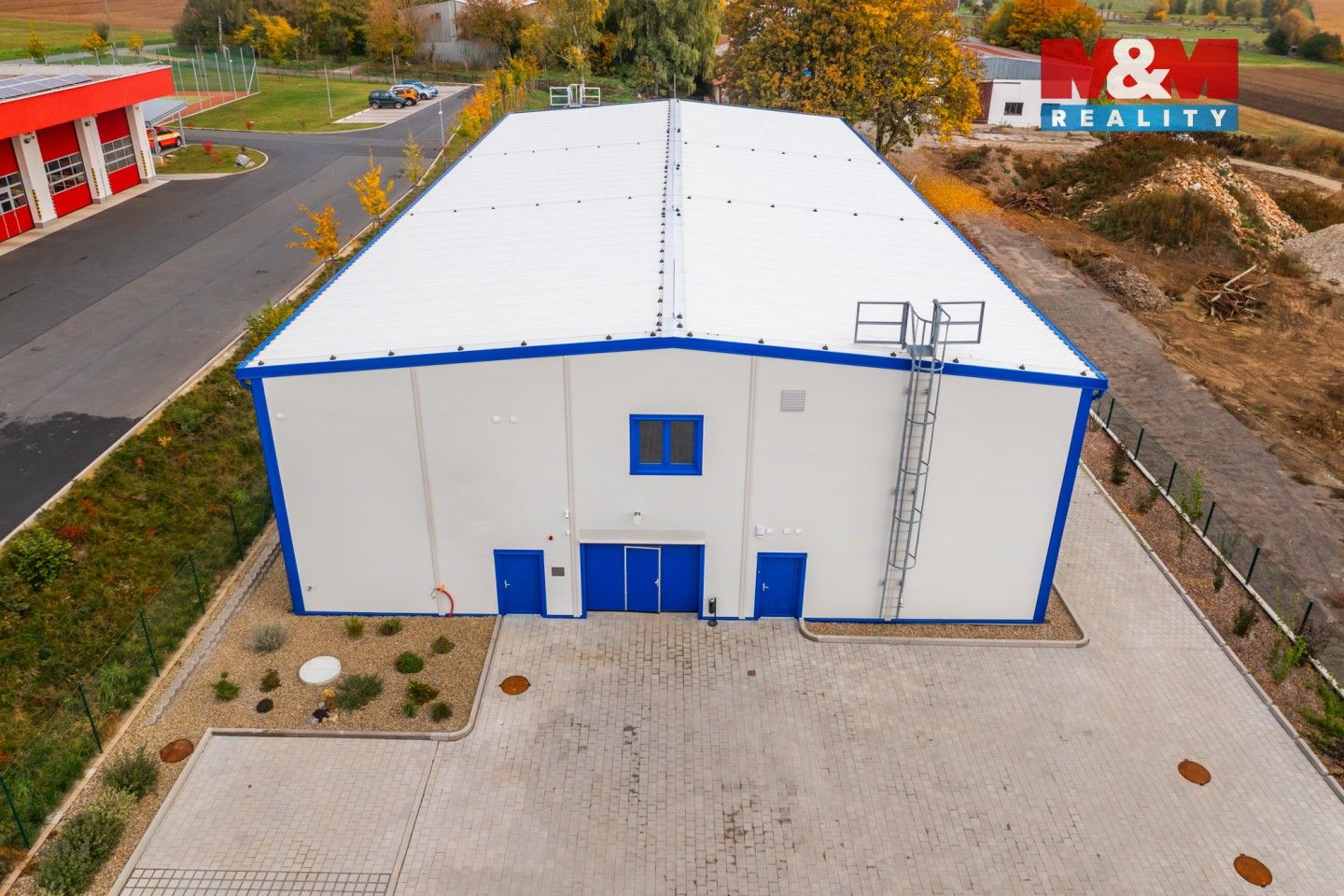 Prodej komerčního prostoru 940 m² - foto 4