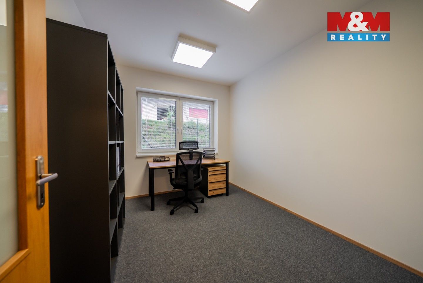 Prodej komerčního prostoru 940 m² - foto 17