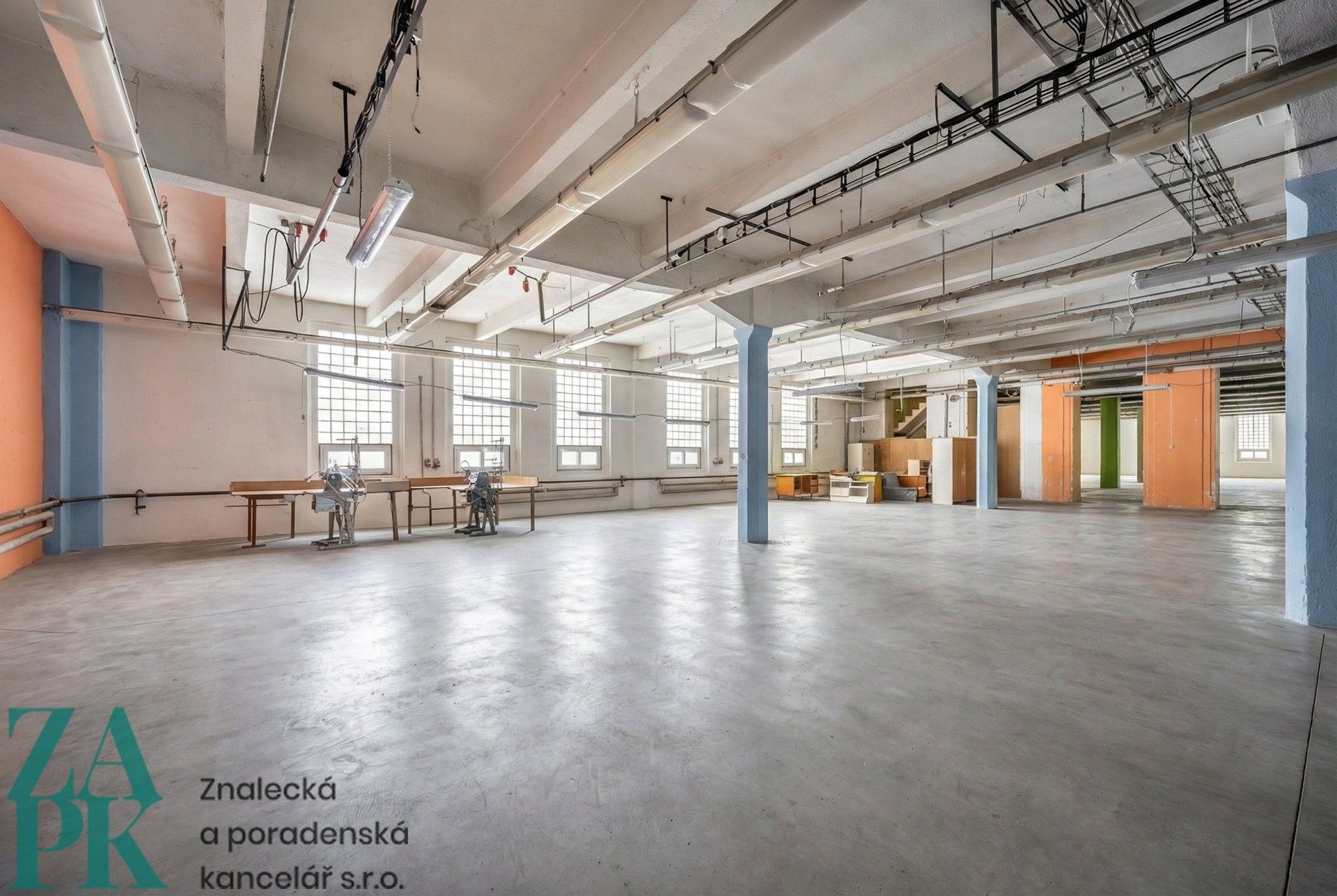 Pronájem komerčního prostoru 2069 m² - foto 5