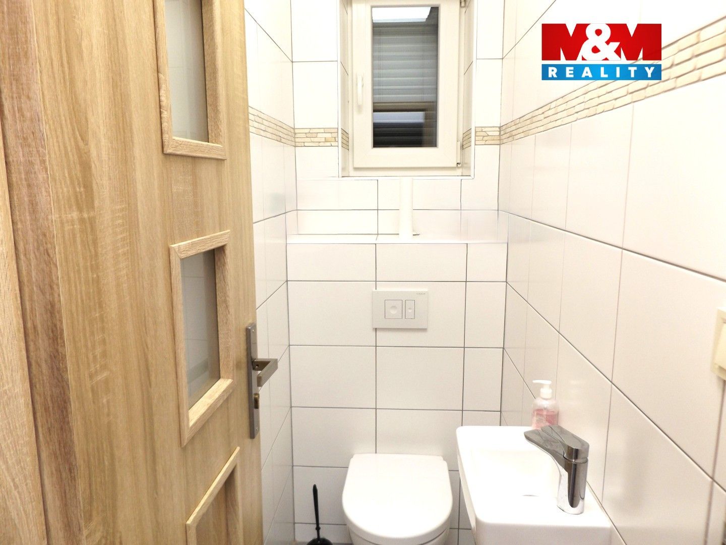 Pronájem komerčního prostoru 18 m² - foto 5