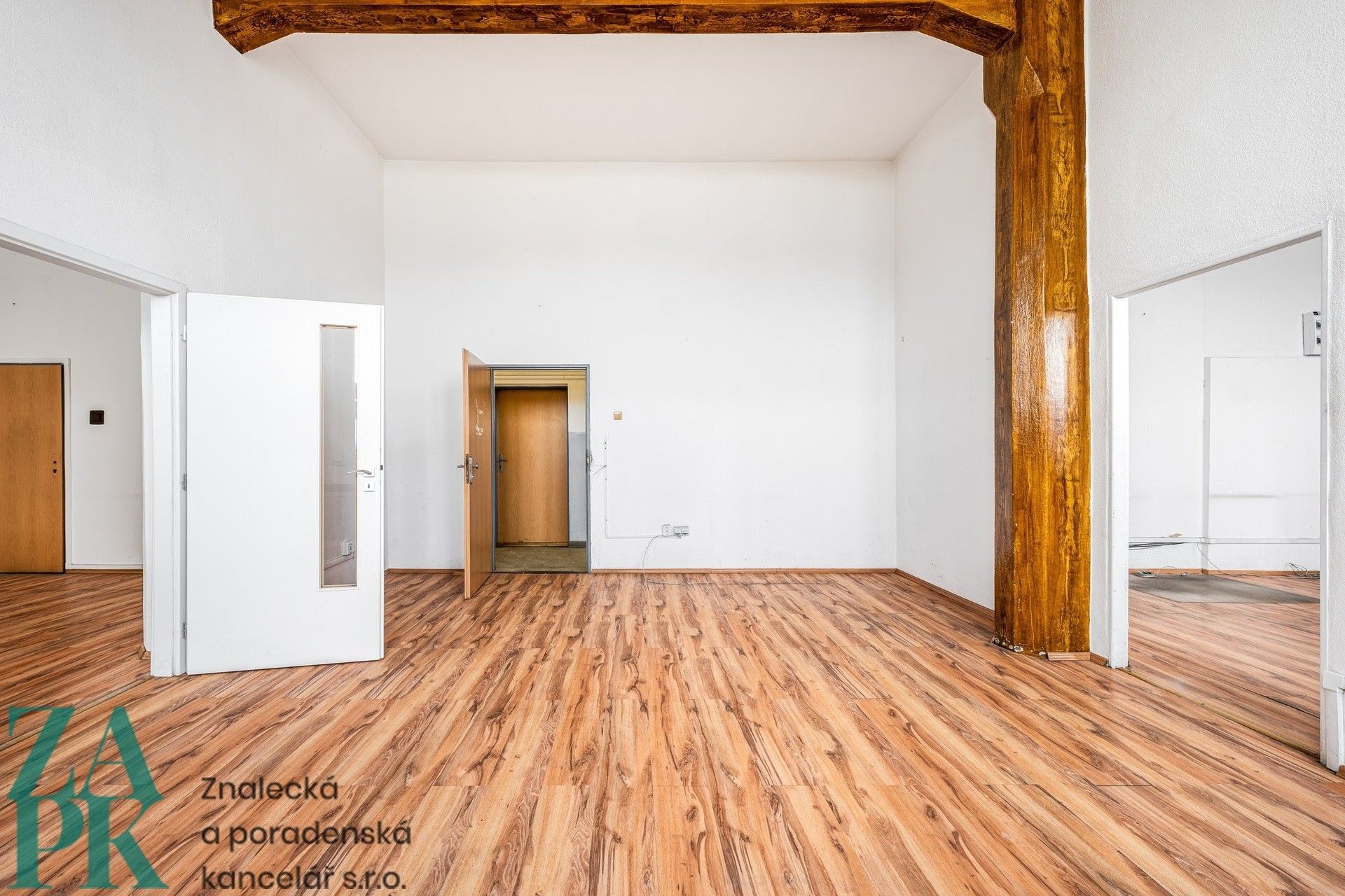 Pronájem komerčního prostoru 60 m² - foto 1