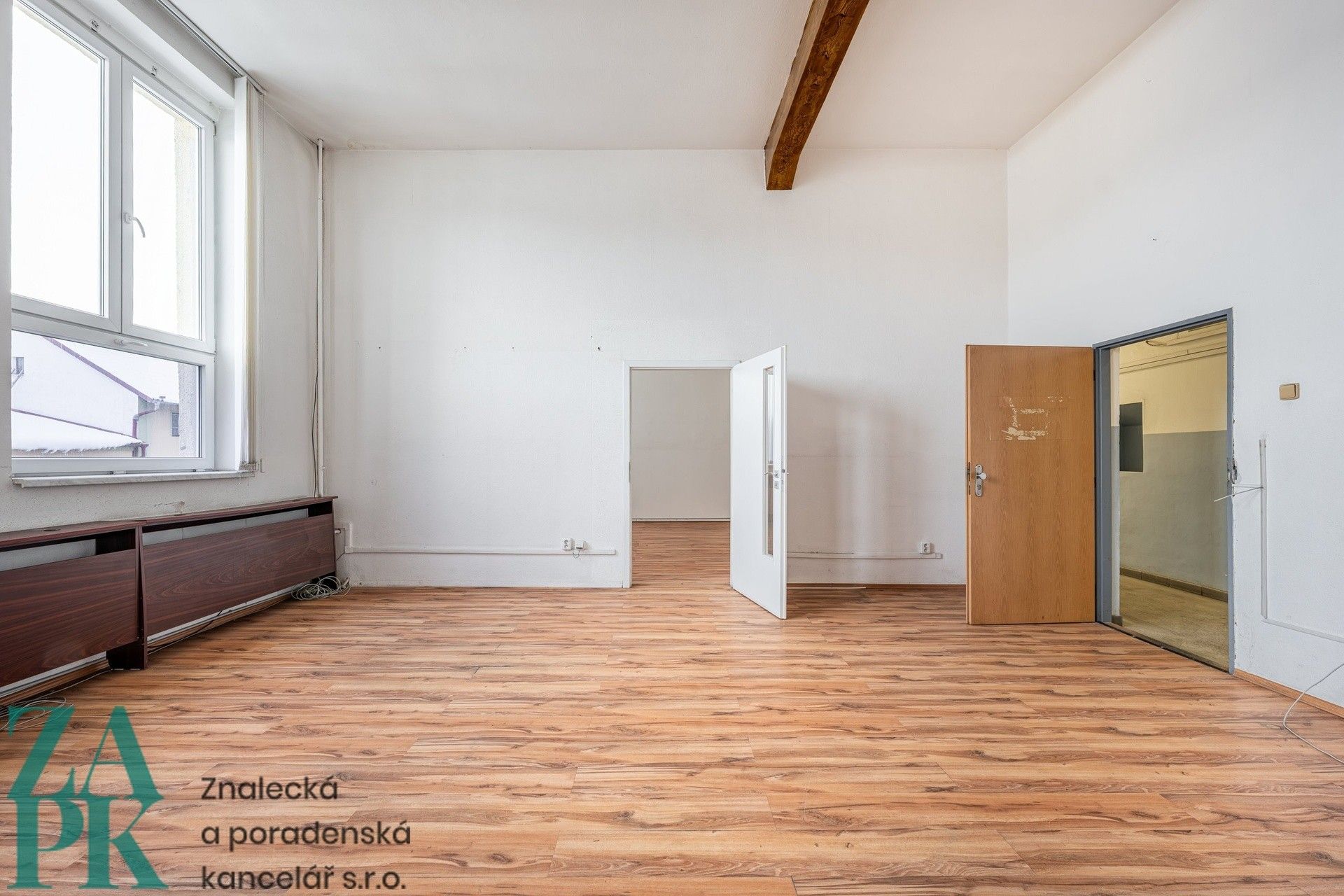 Pronájem komerčního prostoru 60 m² - foto 2