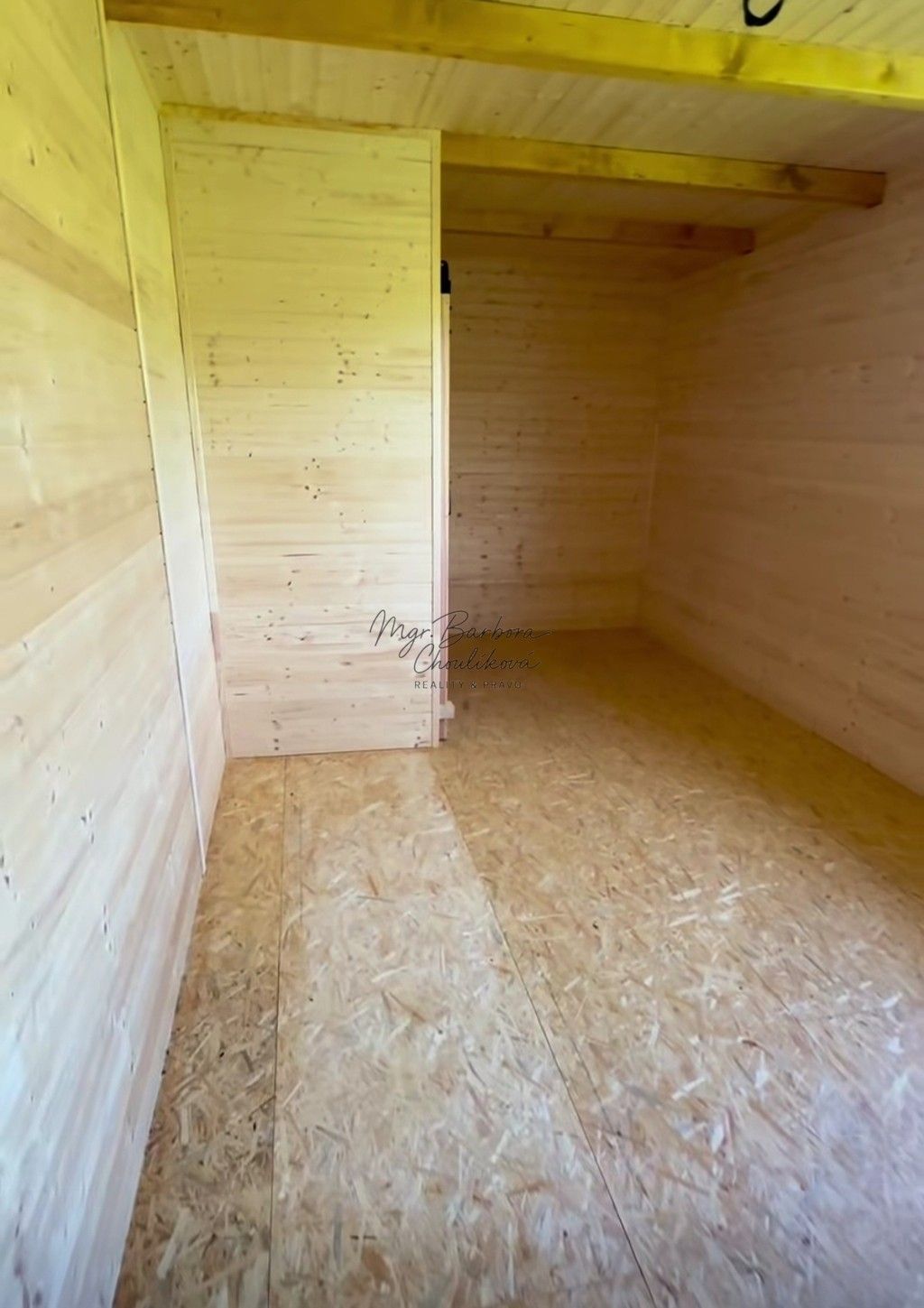Prodej nemovitosti 18 m² - foto 6