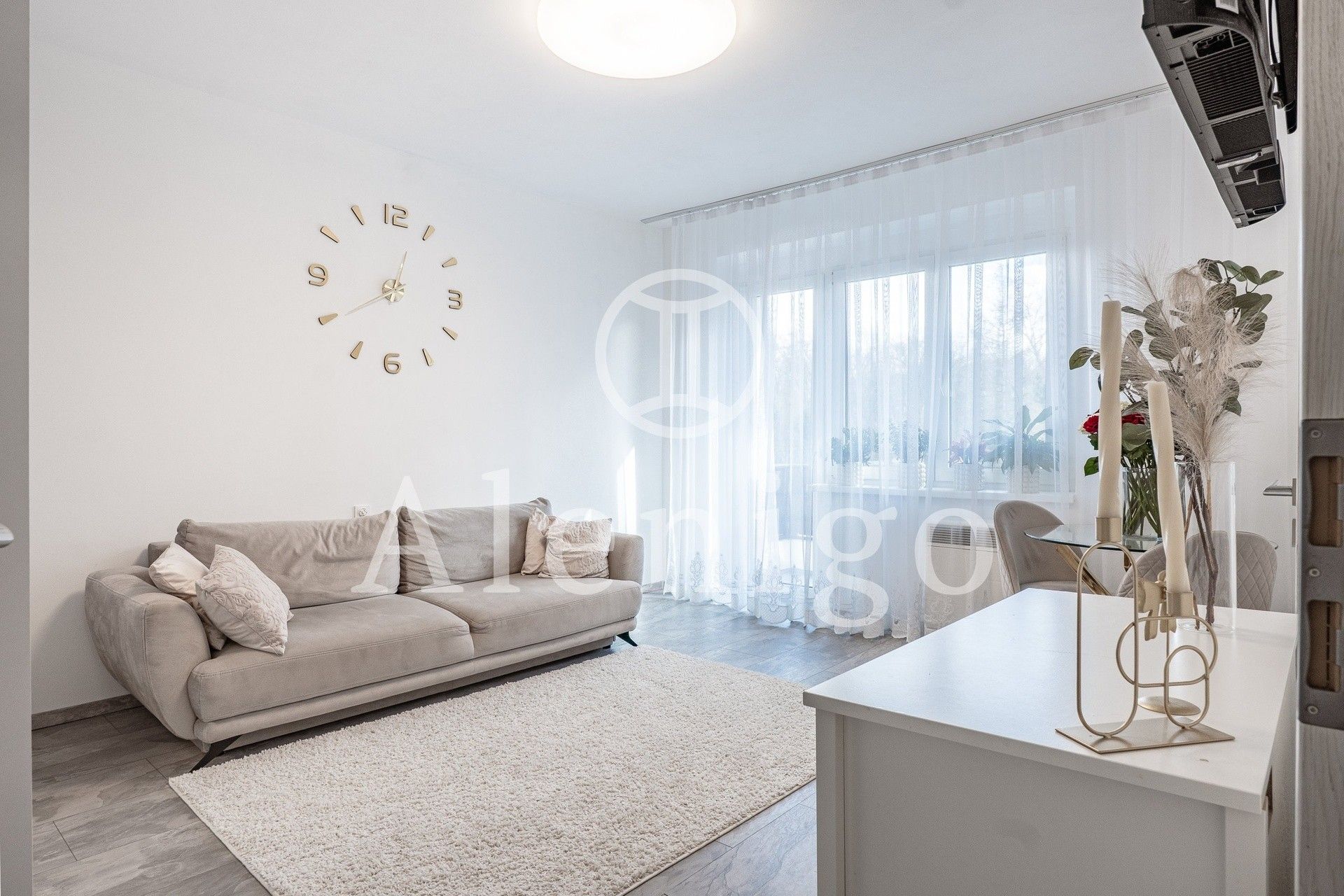 Prodej bytu 2+kk 58 m² - foto 2