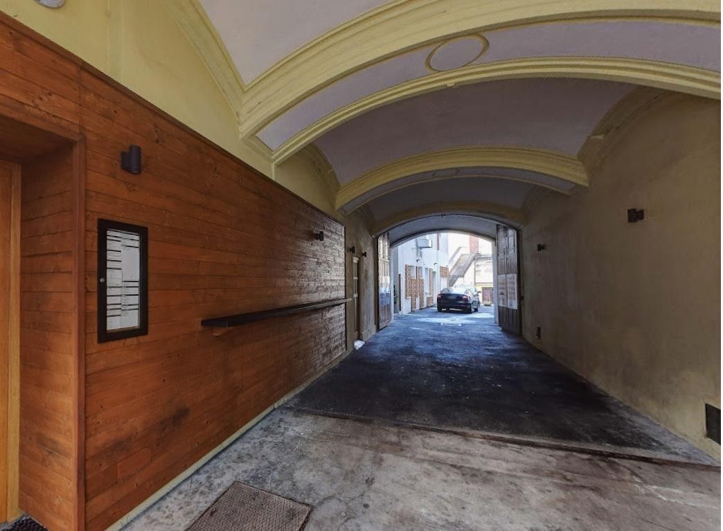 Prodej komerčního prostoru 200 m² - foto 2