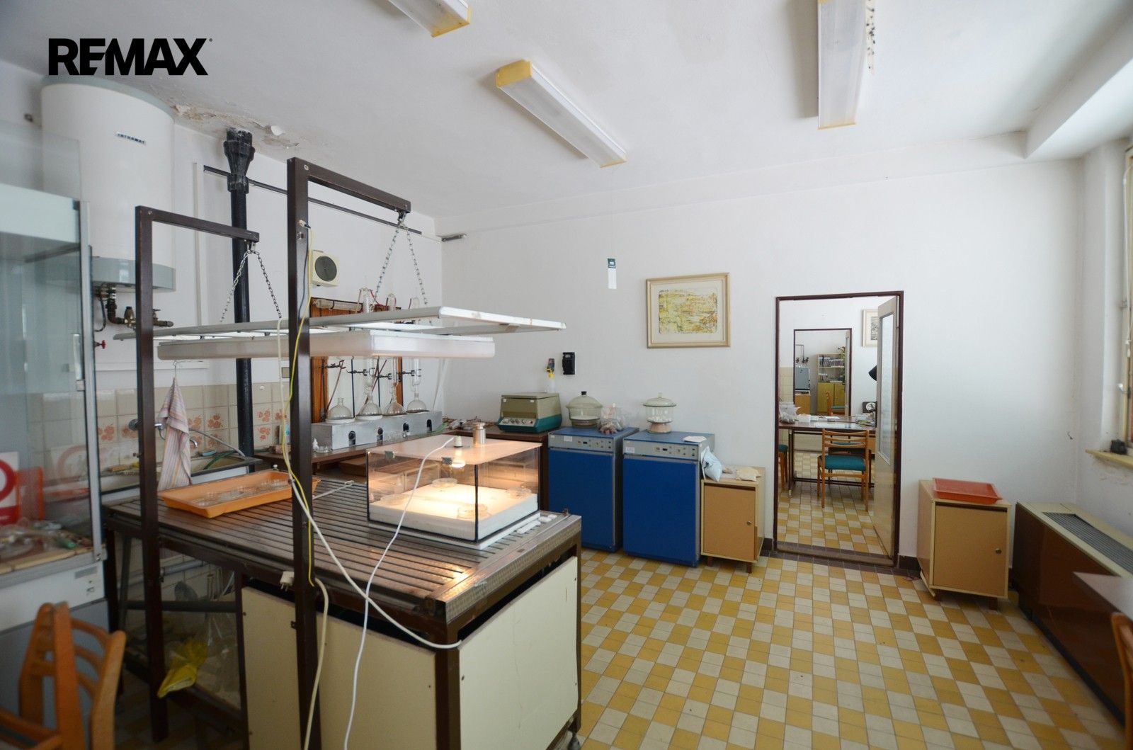 Pronájem komerčního prostoru 92 m² - foto 15