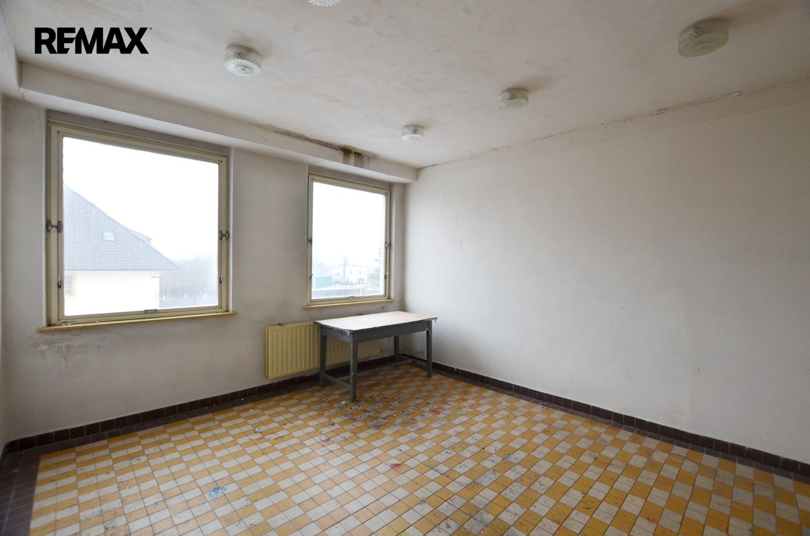Pronájem komerčního prostoru 22 m² - foto 1