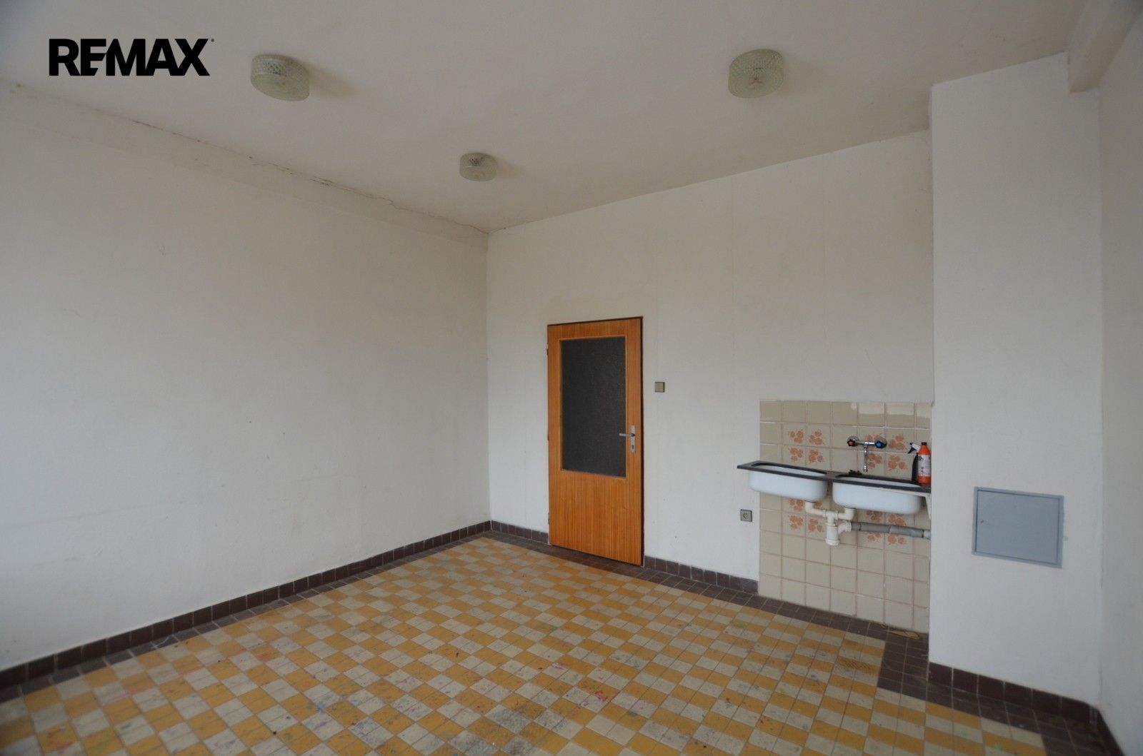 Pronájem komerčního prostoru 22 m² - foto 9