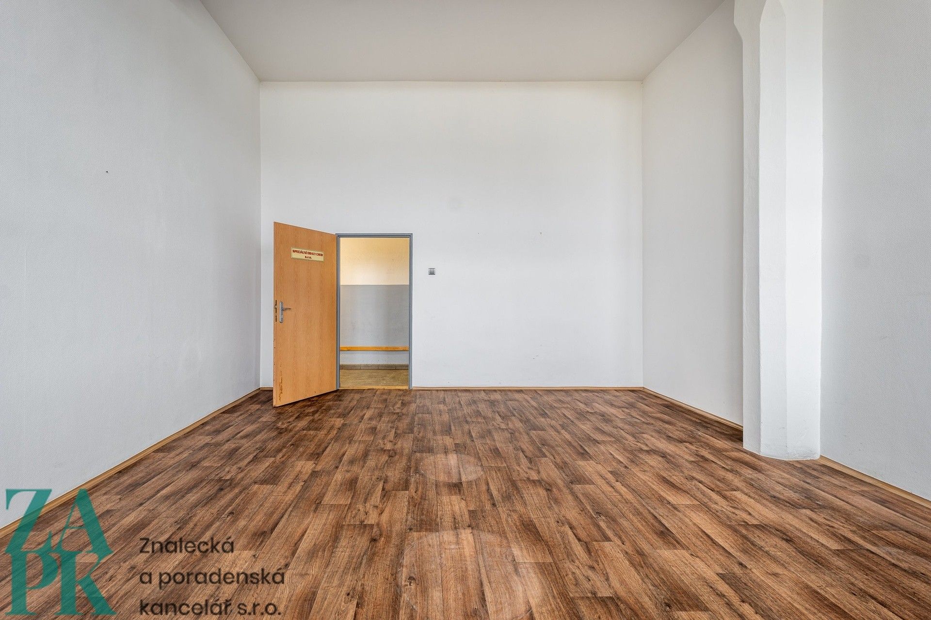 Pronájem komerčního prostoru 30 m² - foto 2