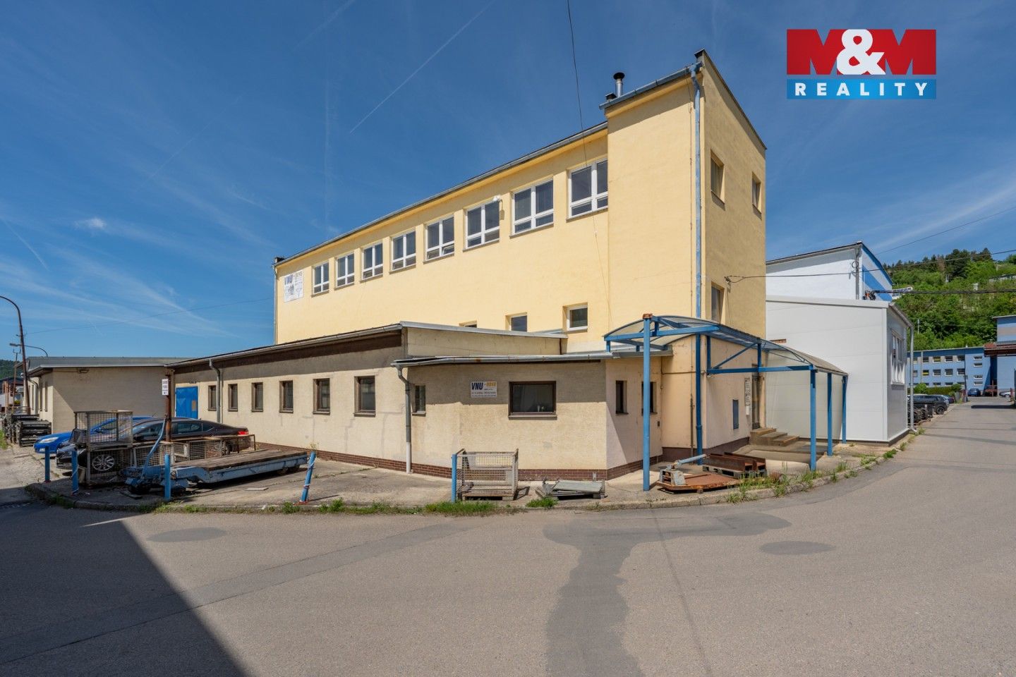 Prodej komerčního prostoru 1240 m² - foto 3
