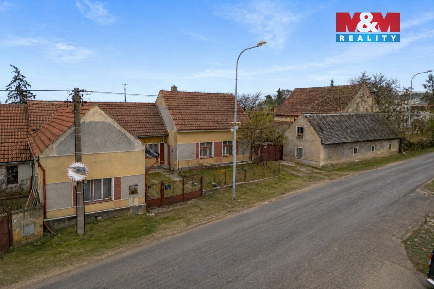 Prodej domu 200 m² - foto 2