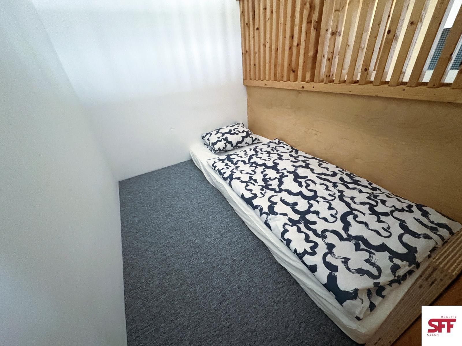 Pronájem bytu 1+kk 26 m² - foto 4