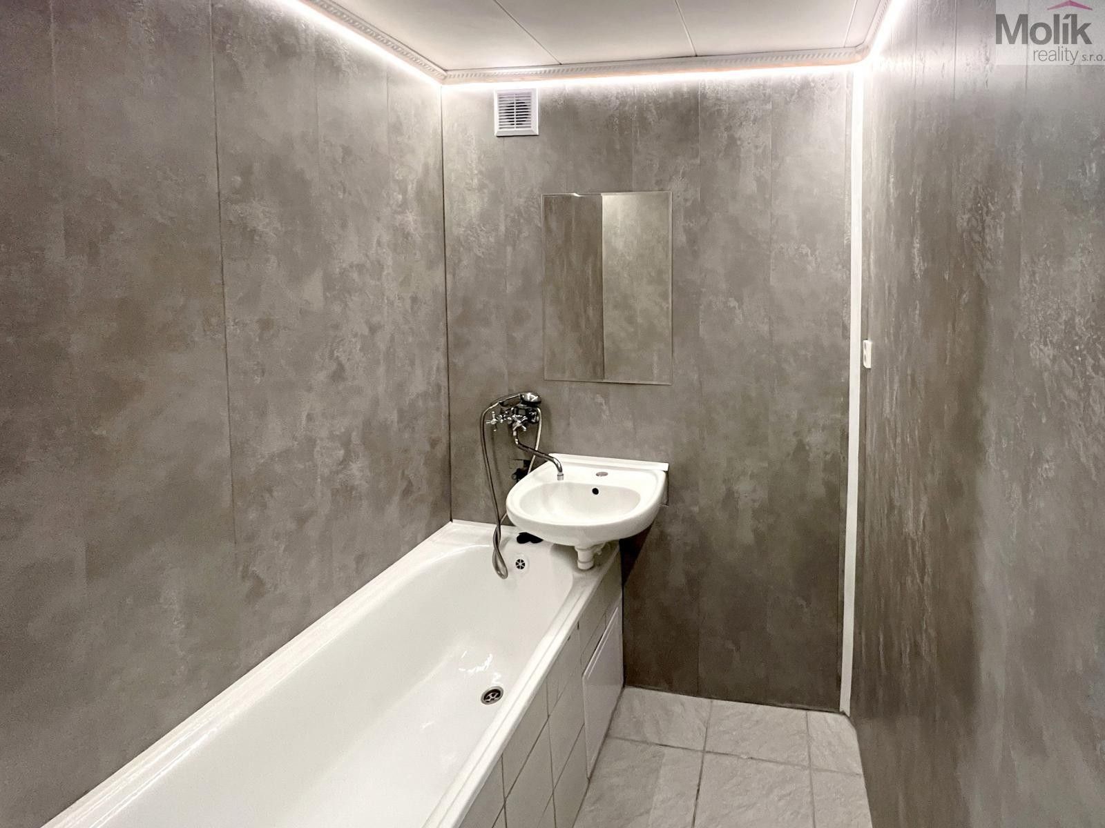 Prodej bytu 2+1 63 m² - foto 5