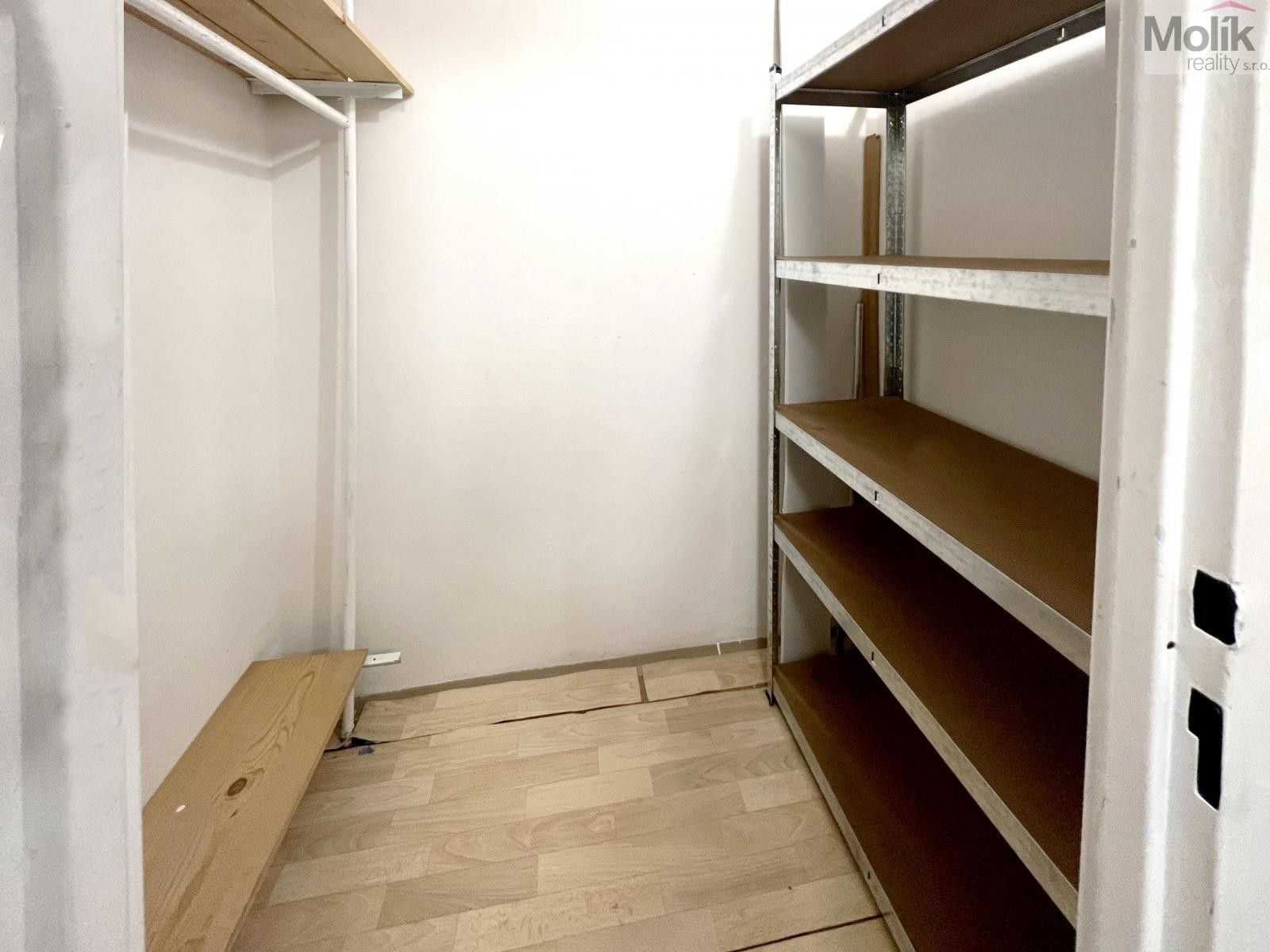 Prodej bytu 2+1 63 m² - foto 9
