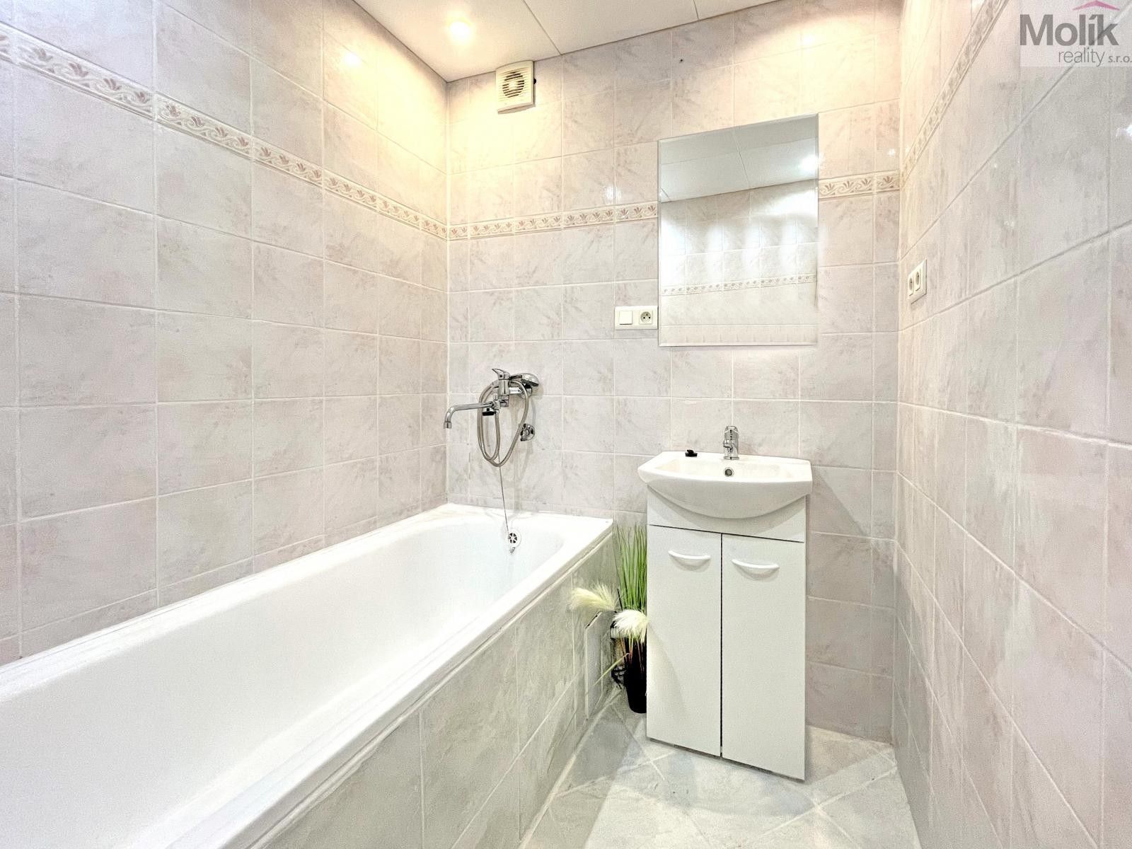 Prodej bytu 2+1 63 m² - foto 11
