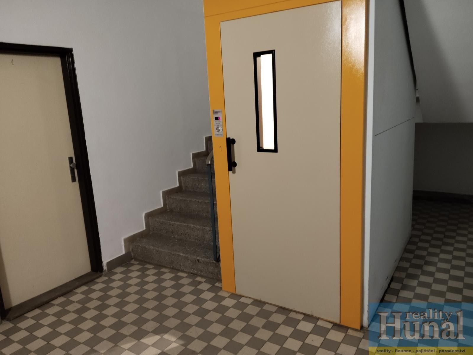 Prodej bytu 1+kk 28 m² - foto 8