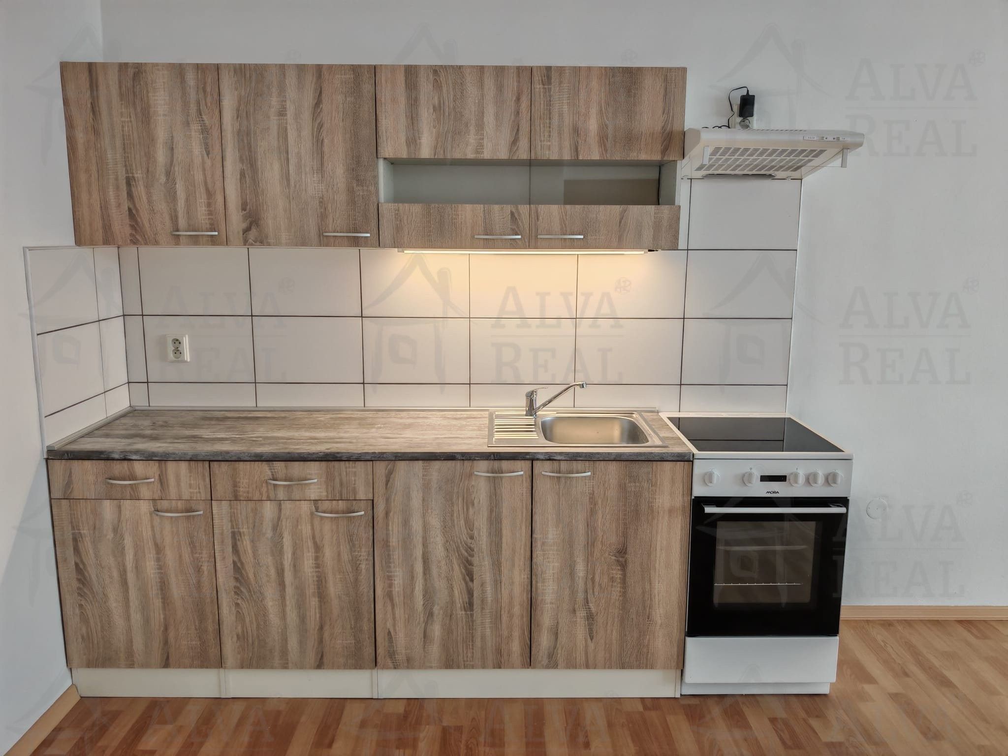 Pronájem bytu 1+kk 45 m² - foto 3