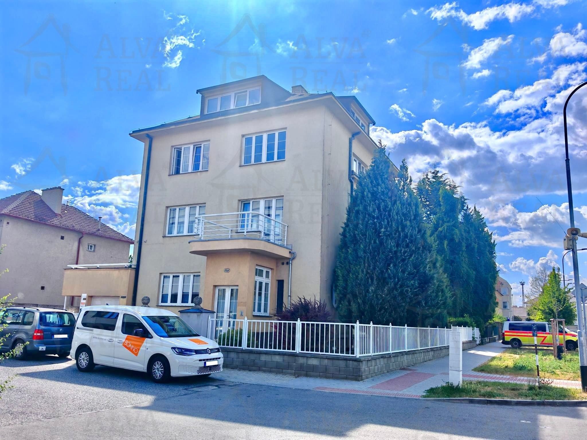 Pronájem bytu 1+kk 45 m² - foto 11
