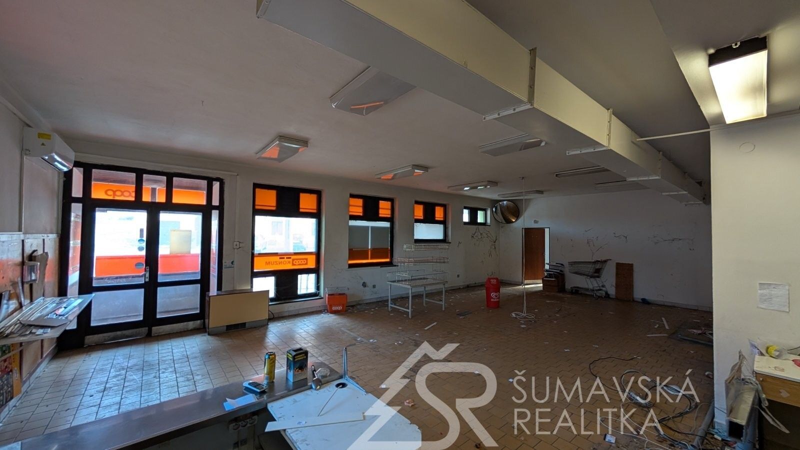 Prodej komerčního prostoru 494 m² - foto 18