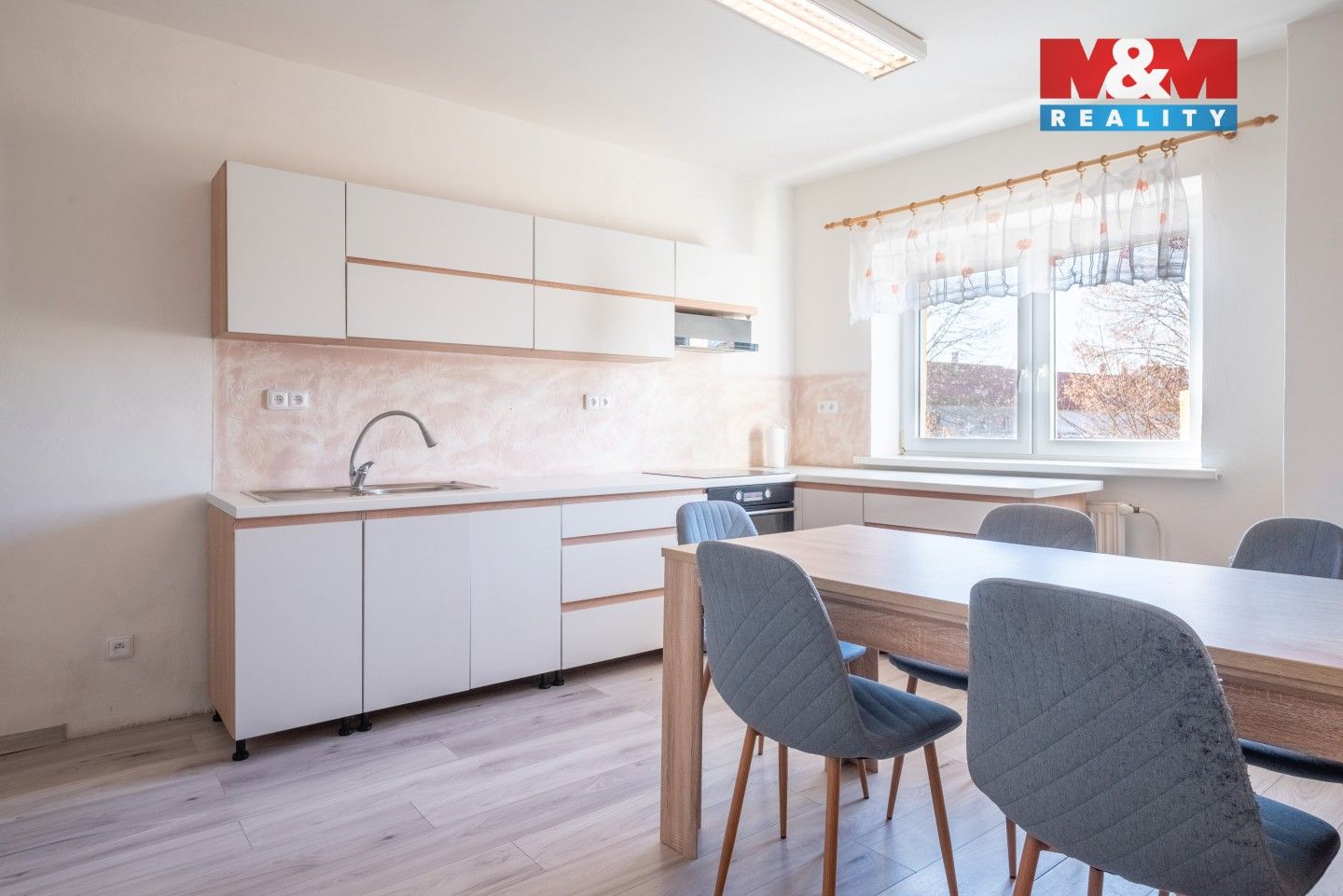 Prodej domu 180 m² - foto 3
