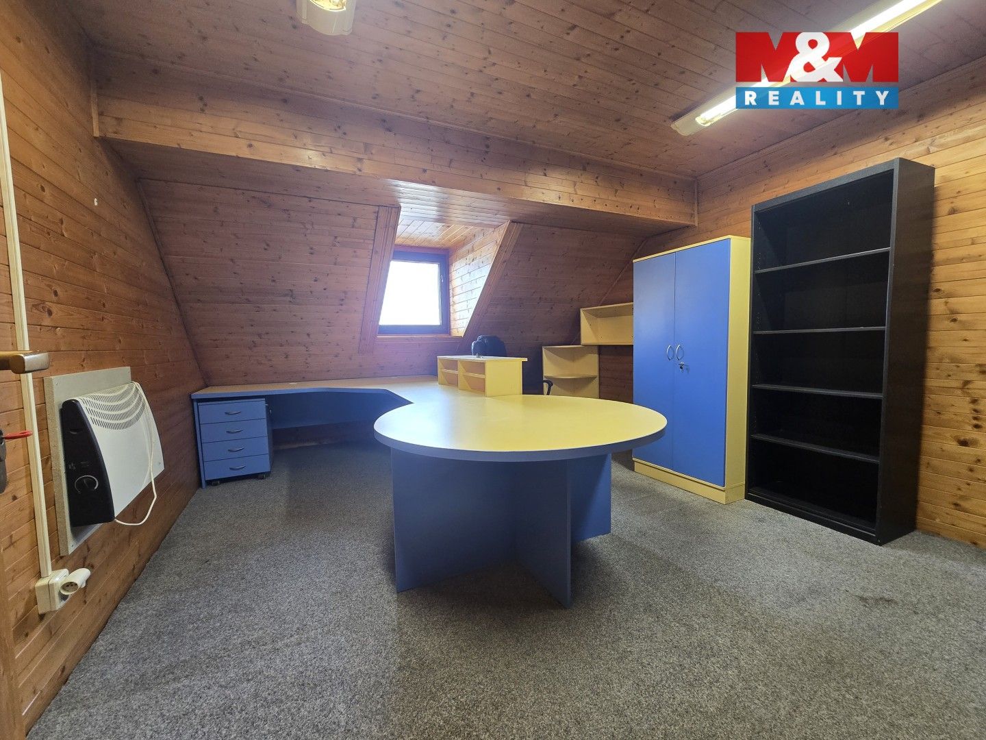 Pronájem komerčního prostoru 200 m² - foto 9