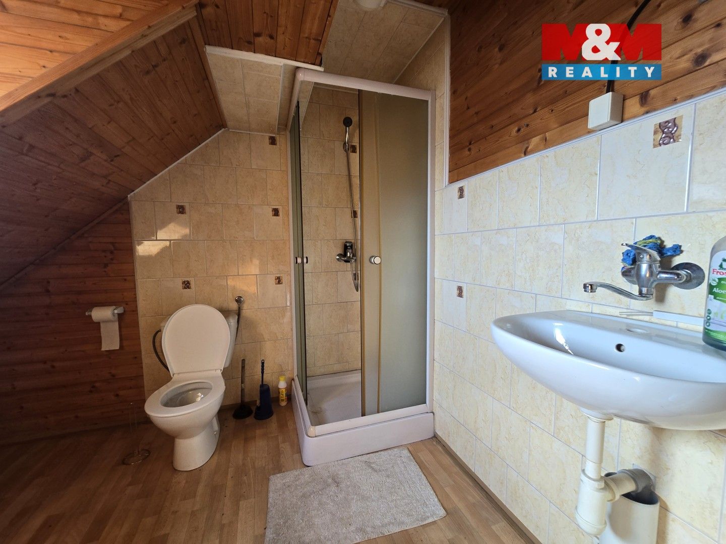 Pronájem komerčního prostoru 200 m² - foto 11