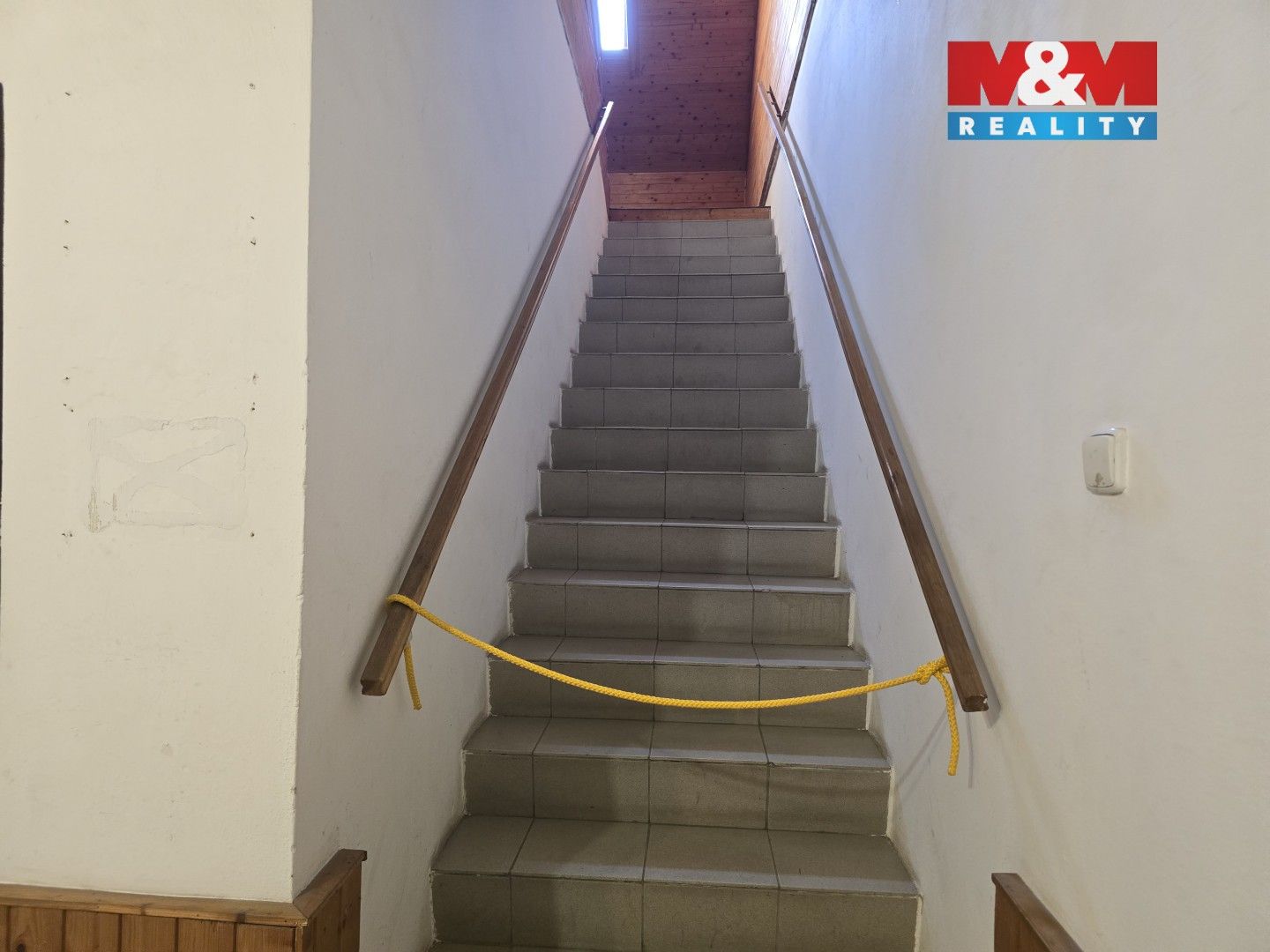 Pronájem komerčního prostoru 200 m² - foto 13