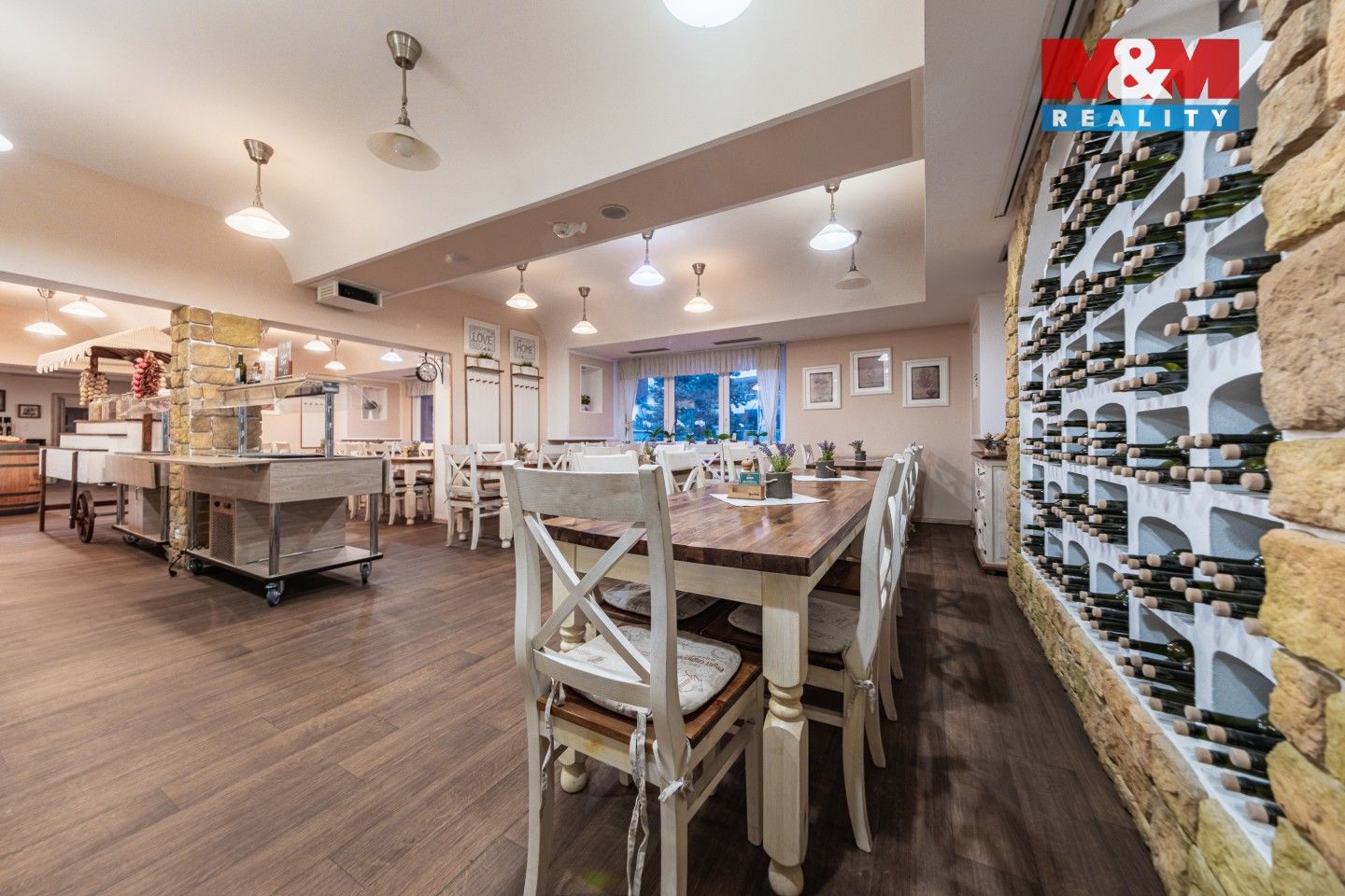 Pronájem komerčního prostoru 616 m² - foto 11