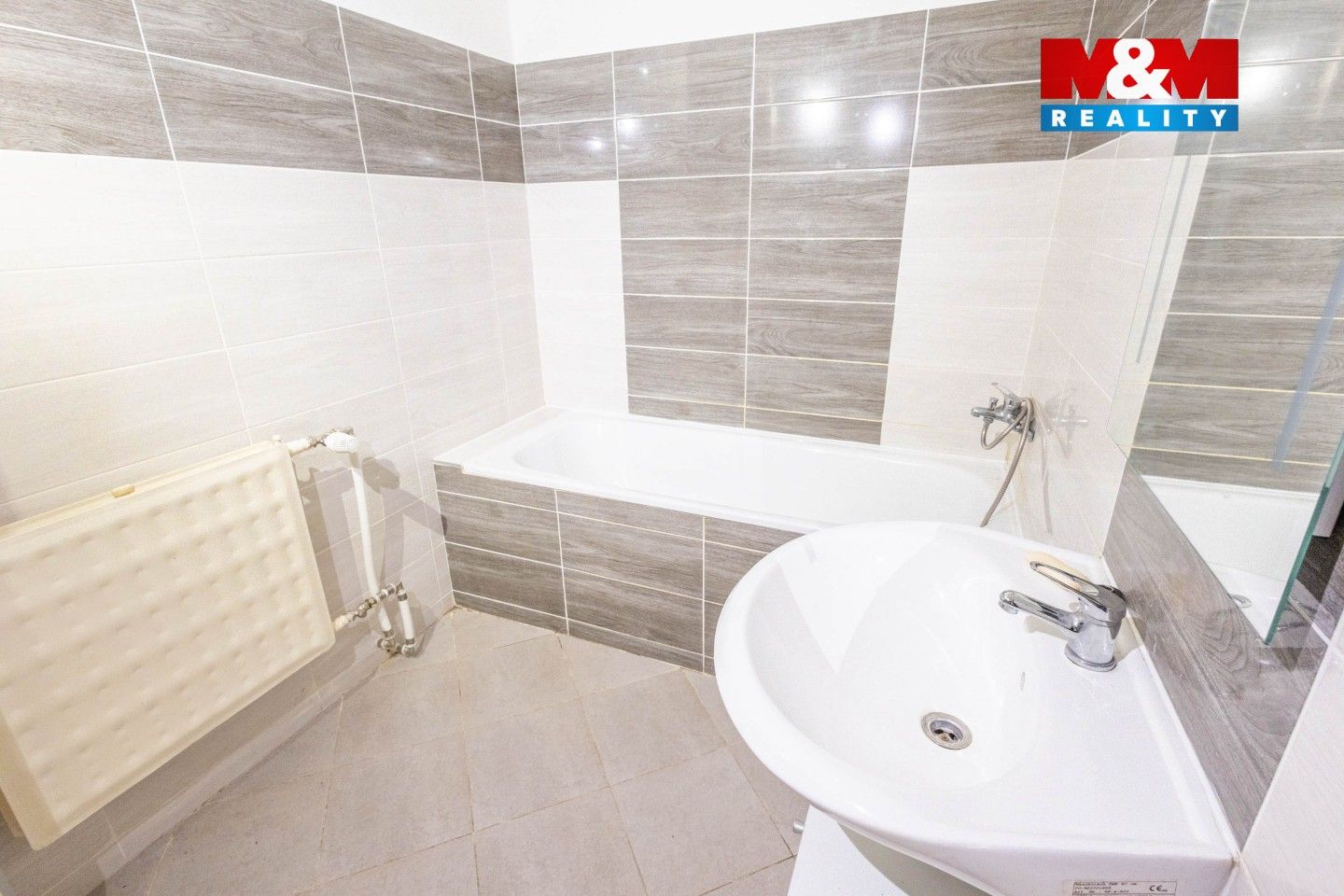 Pronájem bytu 3+kk 85 m² - foto 5