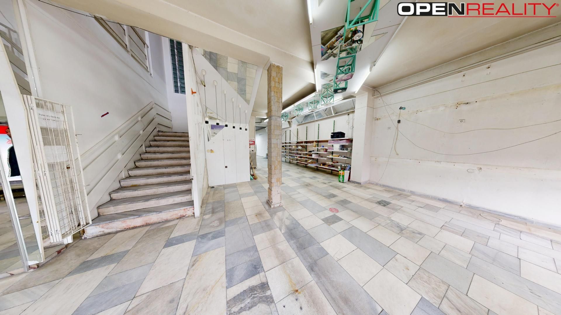 Prodej nemovitosti 420 m² - foto 5