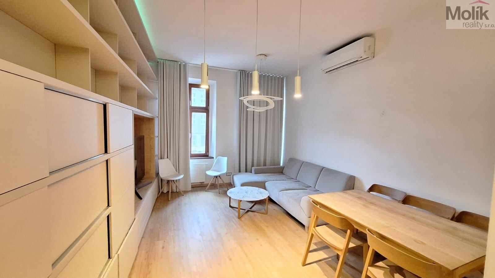 Prodej domu 425 m² - foto 5
