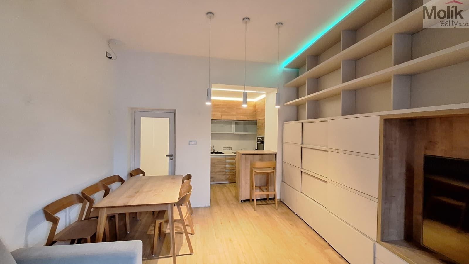 Prodej domu 425 m² - foto 9
