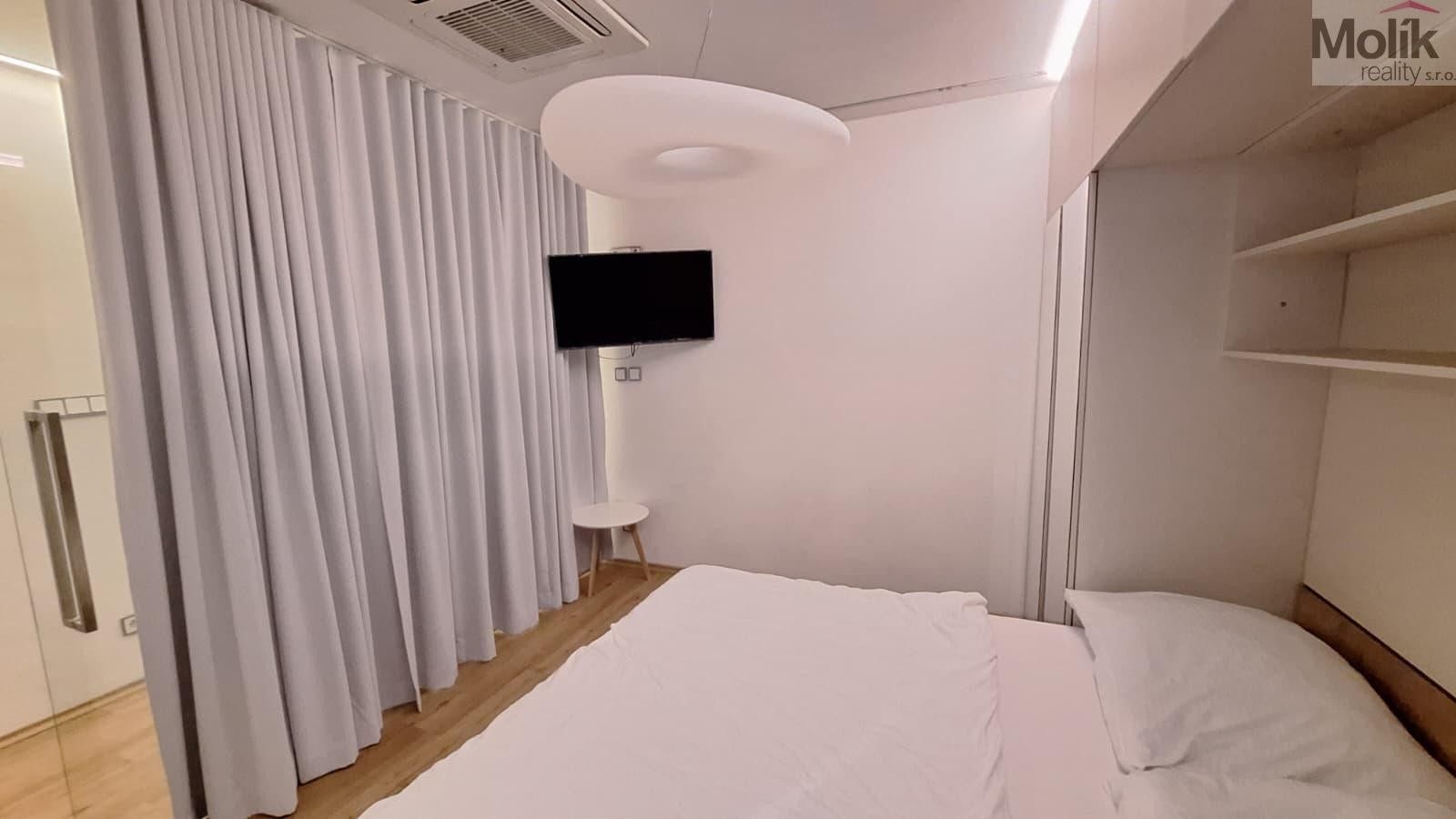 Prodej domu 425 m² - foto 14